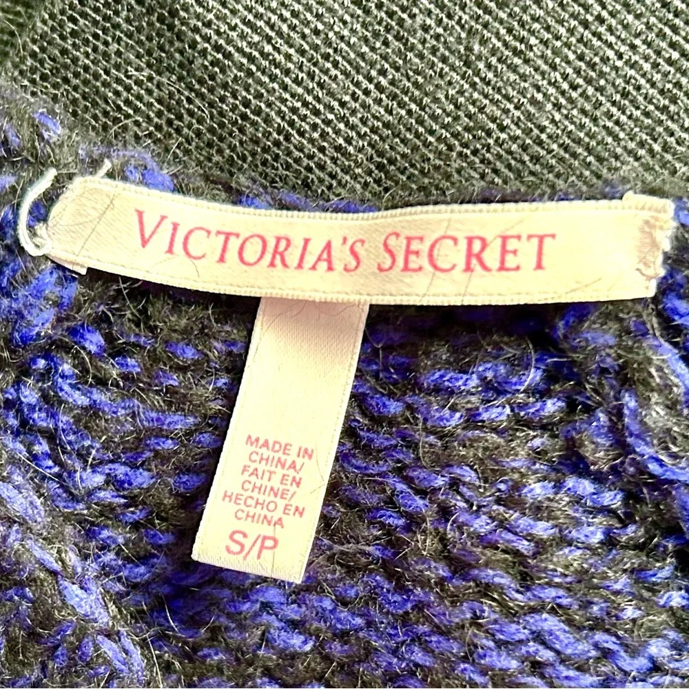 Victoria’s Secret Blue, Black Beaded Boatneck Sweater, Size S - Picture 10 of 10